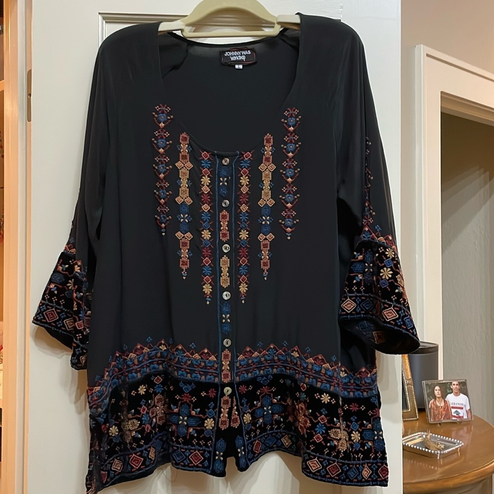 Johnny Was Black Embroidered/Velvet Shirt